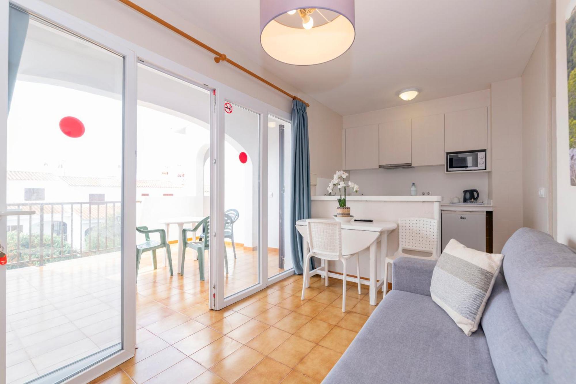 Siesta Mar One Bedroom Apartments Cala En Porter  外观 照片